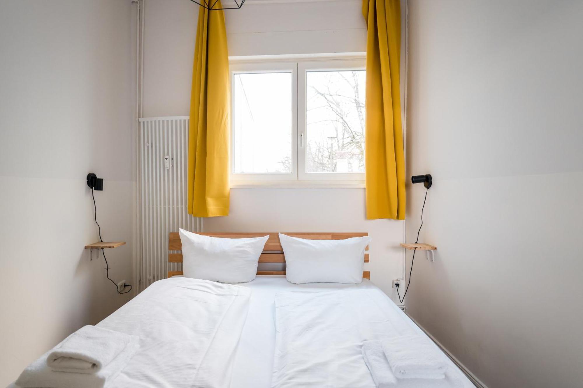Three Bedroom Plus Big Kitchen Plus Selfcheckin Plus Street Parking เบอร์ลิน ภายนอก รูปภาพ